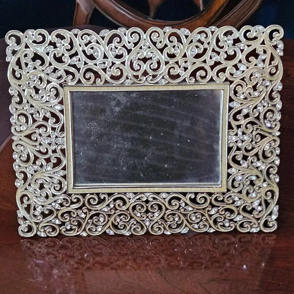 RARE VINTAGE JAY STRONGWATER SCROLL WEDDING DUCHESS MARQUIS CRYSTAL ENAMEL FRAME